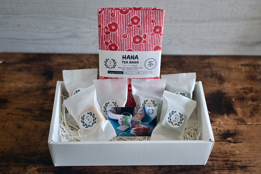 ＜ギフトボックス無料＞HANAティーバッグ（手ぬぐいパッケージ）とキャラメルサンド2種のギフトセット
